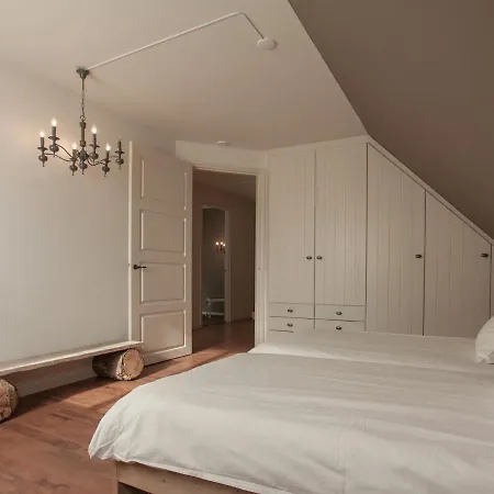 Luxurious In With Wellness Hotel 4*