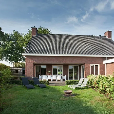 Luxurious In With Wellness 4* Leende